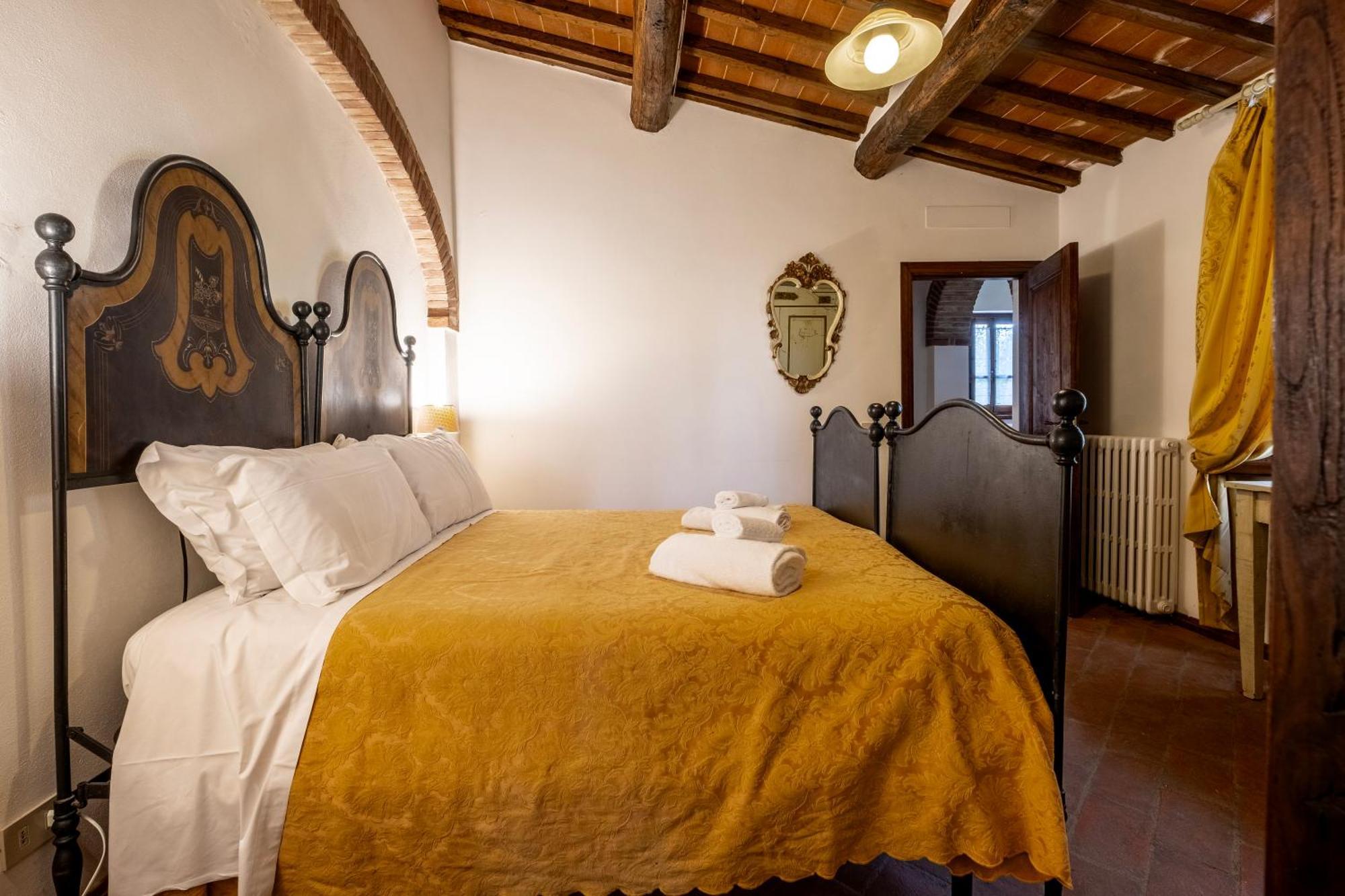 Agriturismo Borgo Sant'Ercolano Ciggiano Екстериор снимка
